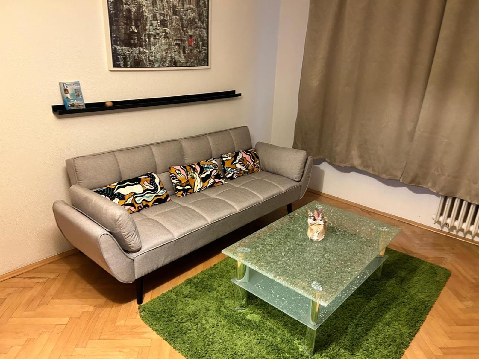 2,5 Izbovy Apartman V Ruzinove S Parkovanim Zdarma Bratislava Exterior foto